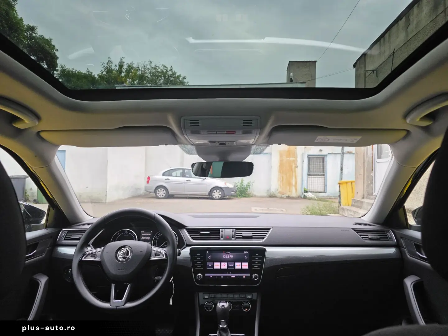 Skoda Superb 1.6 TDI DSG Style Posibilitate Rate