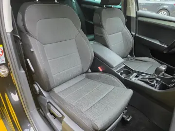 Skoda Superb 1.6 TDI DSG Style Posibilitate Rate