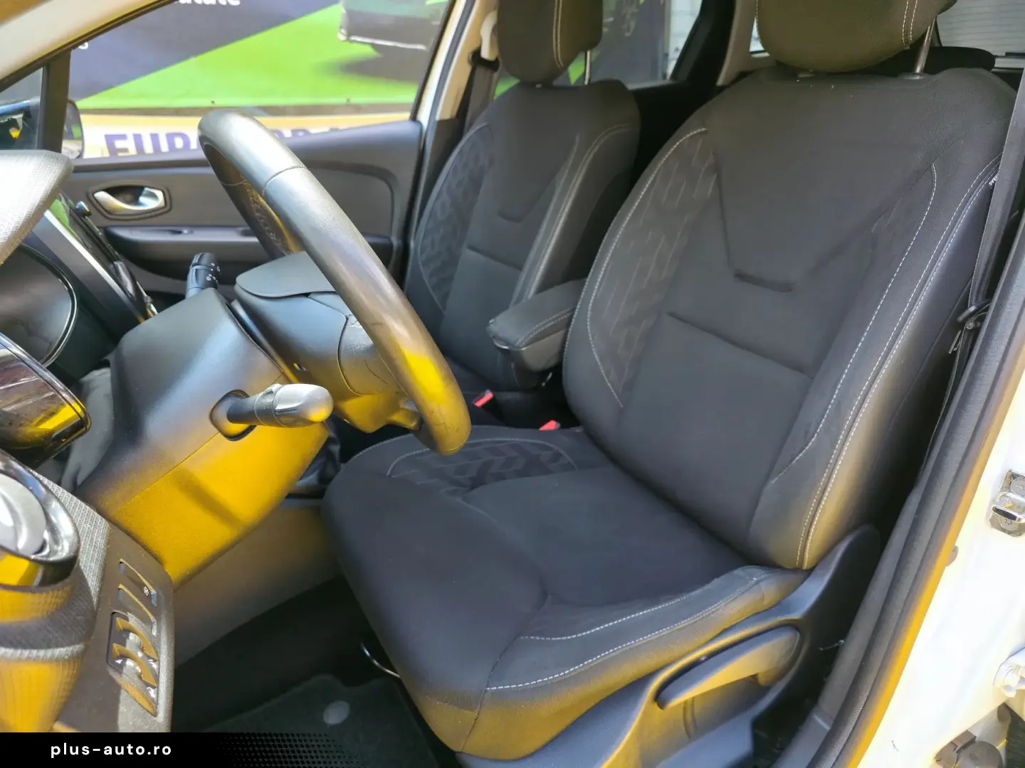 Renault Clio 0.9 TCe Intens Posibilitate Rate