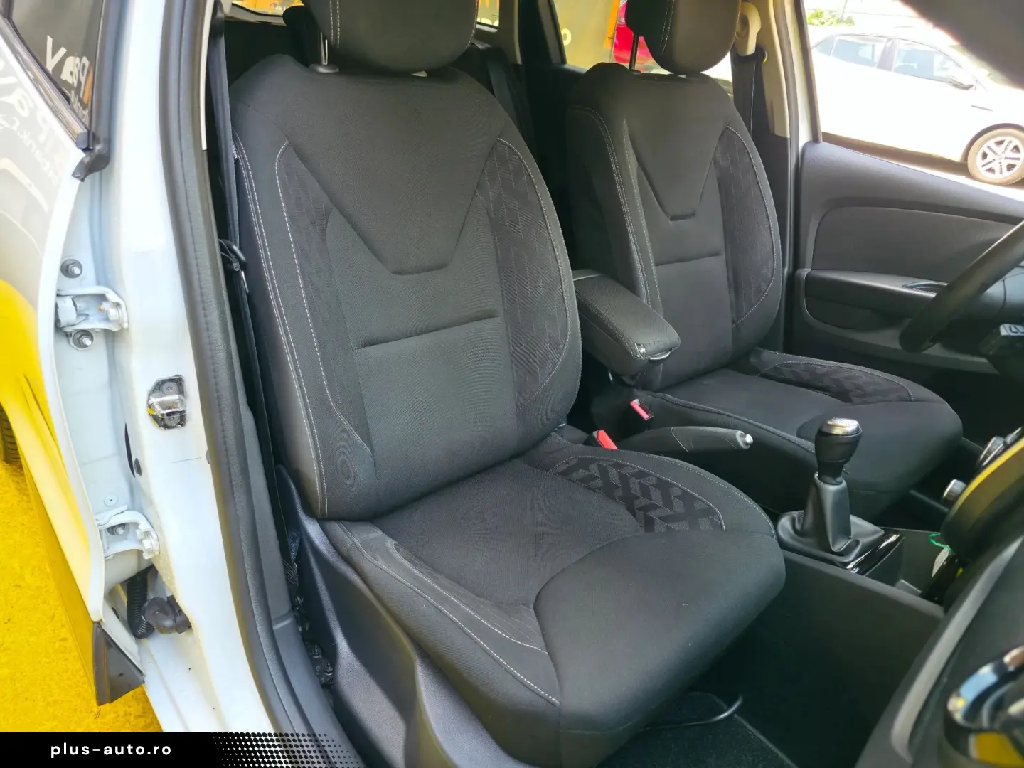 Renault Clio 0.9 TCe Intens Posibilitate Rate