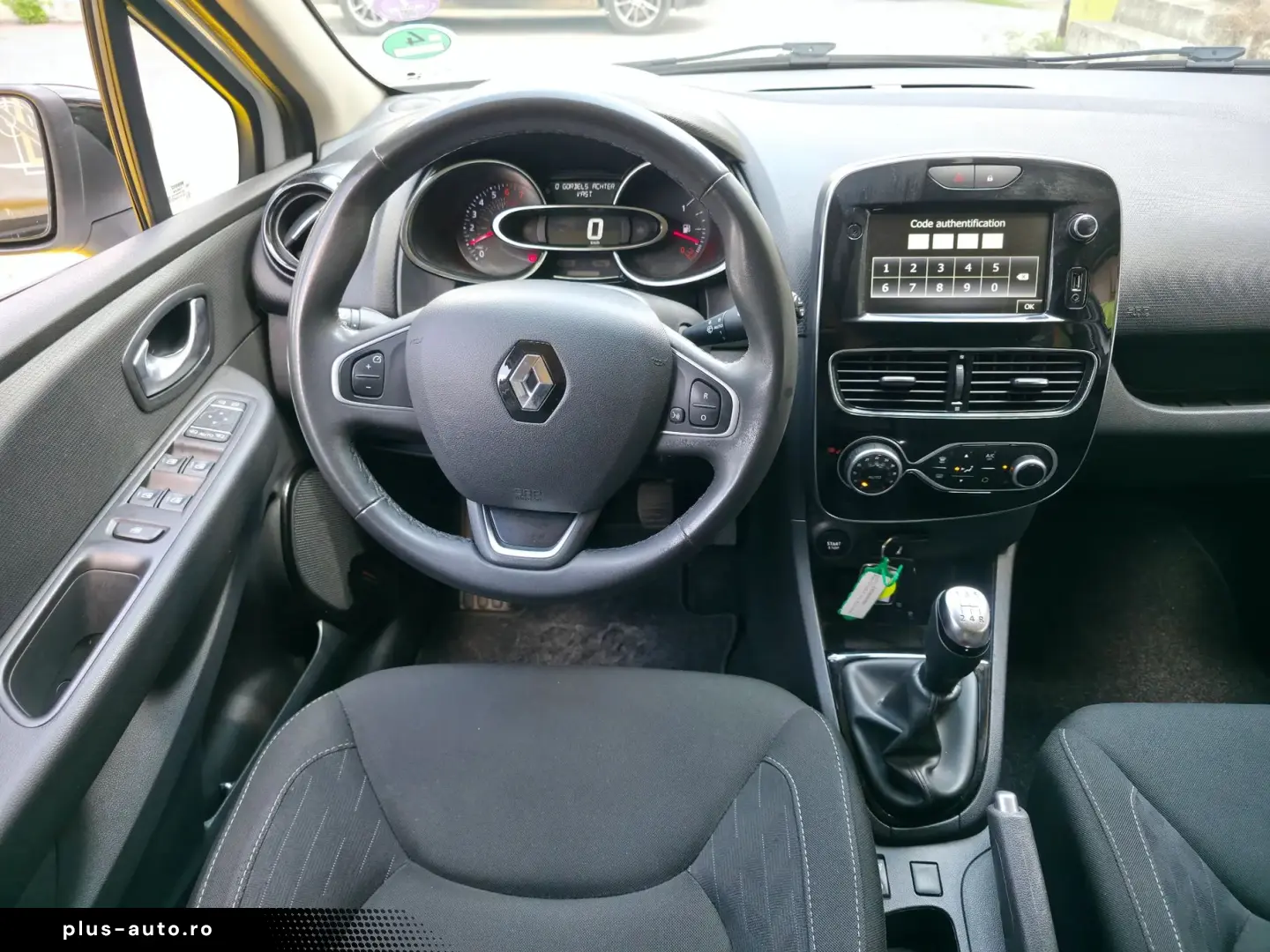 Renault Clio 0.9 TCe Intens Posibilitate Rate