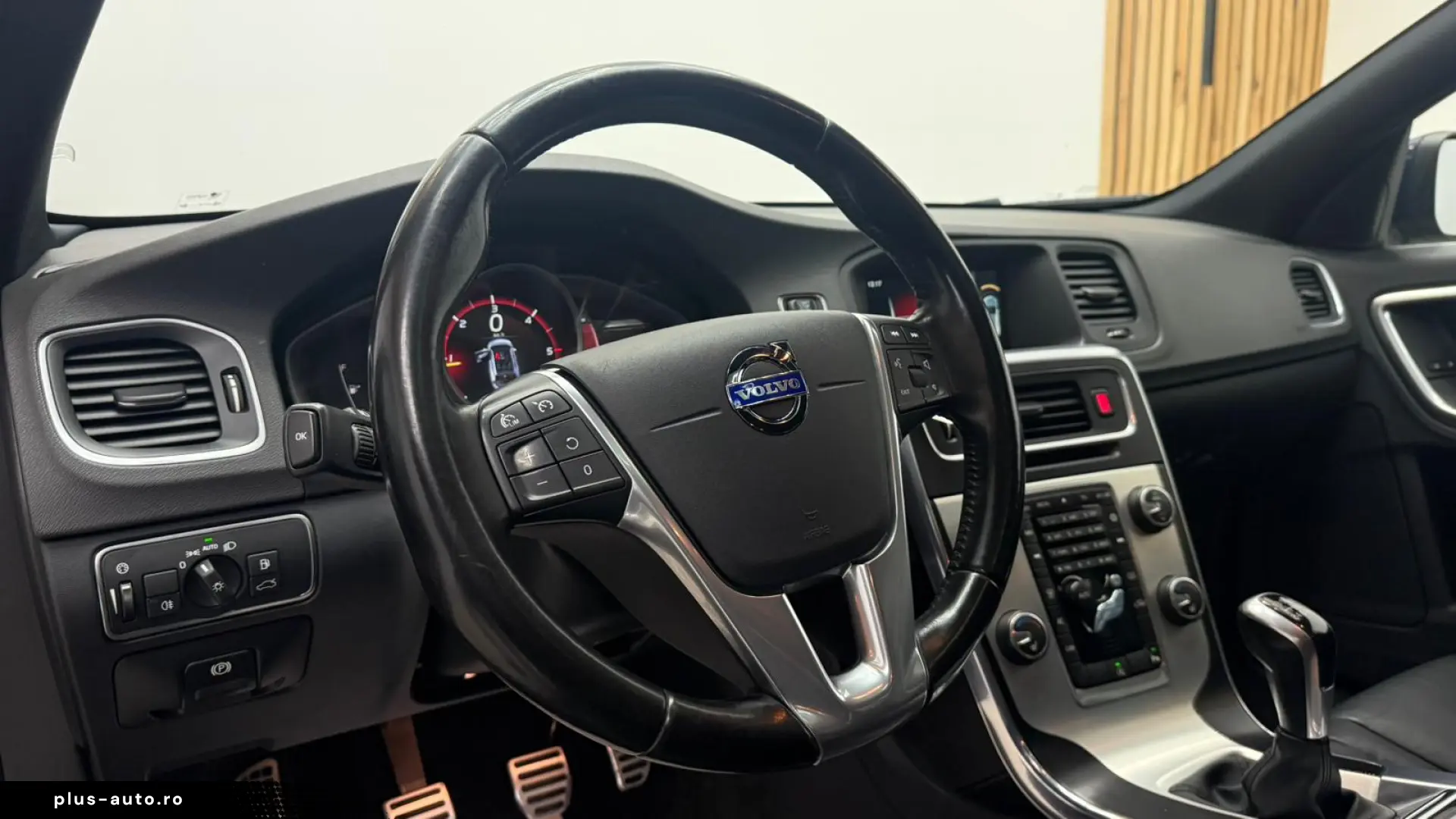 Volvo V60 Ocean Race