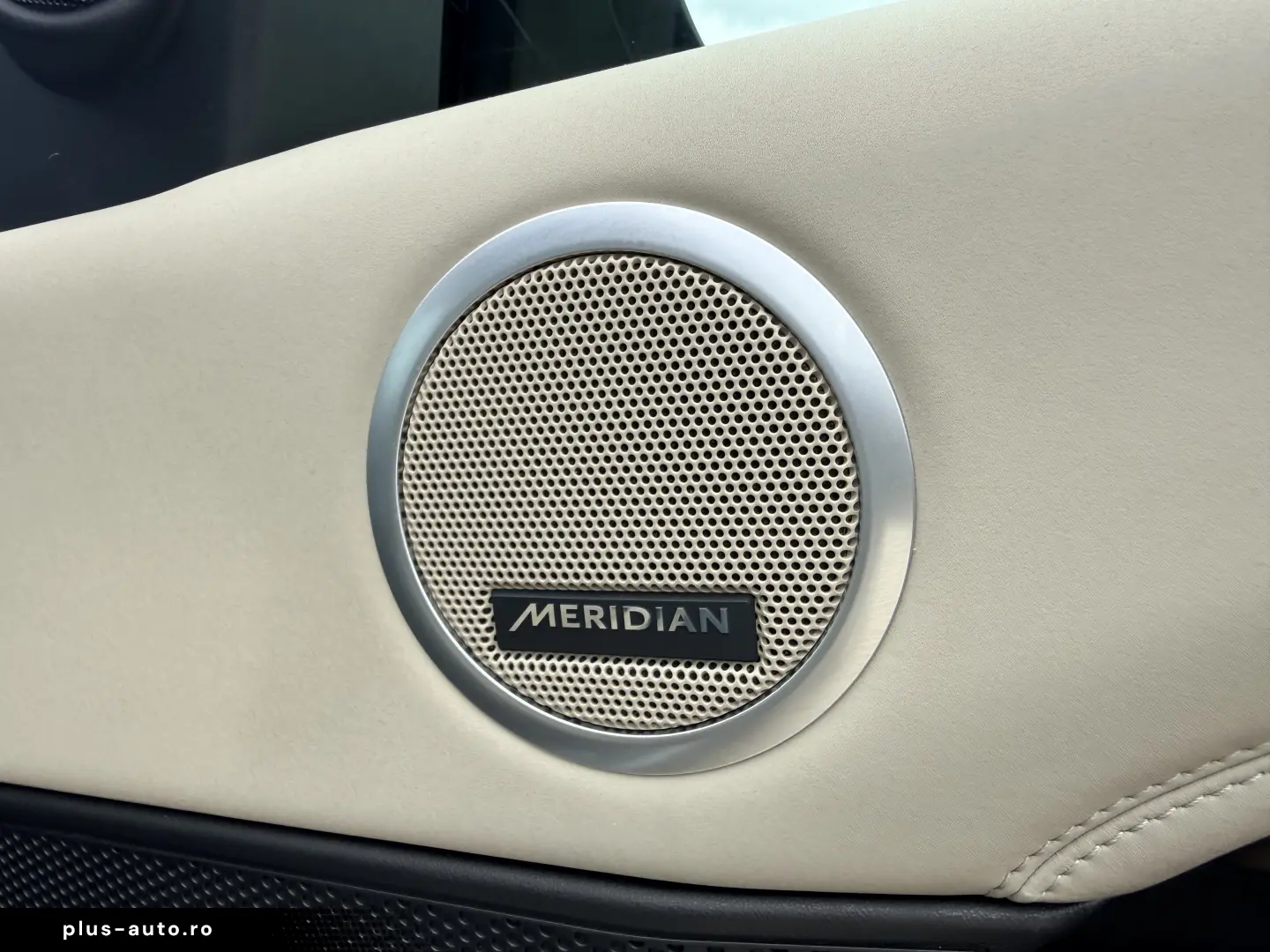 R-design  HSE   7 locuri  Limited edition