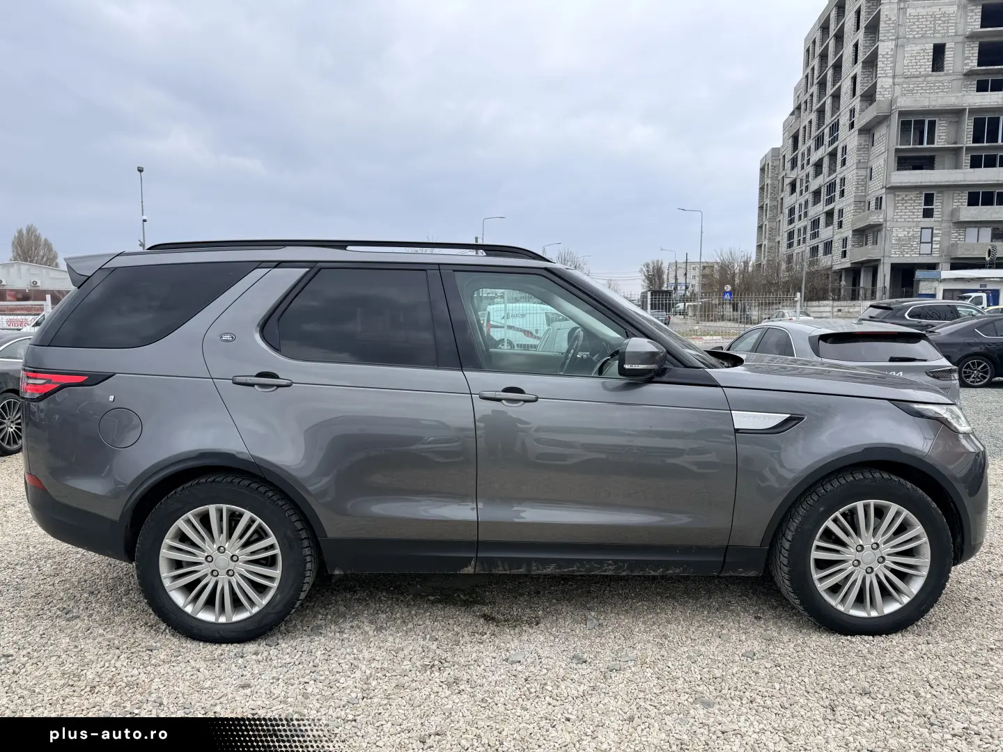 R-design  HSE   7 locuri  Limited edition