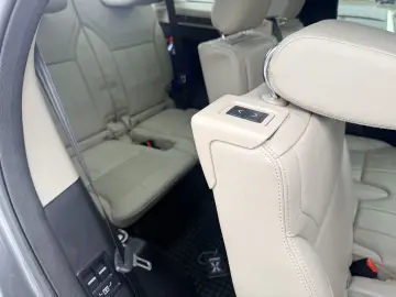 R-design  HSE   7 locuri  Limited edition