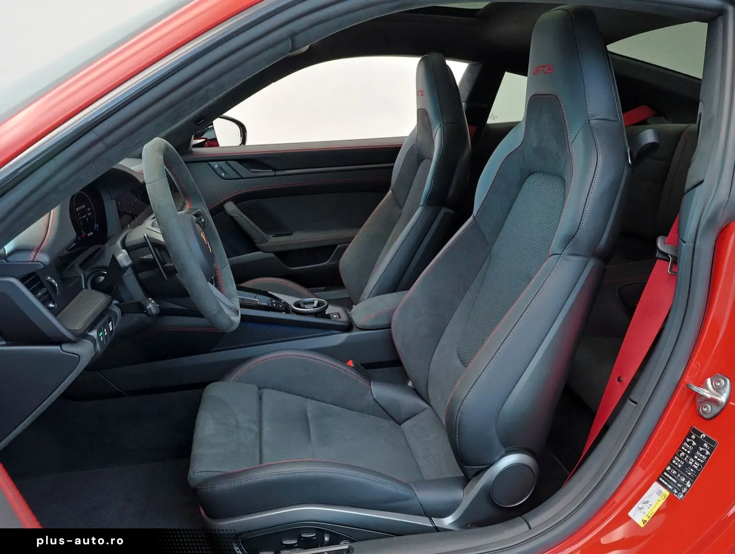 PORSCHE 911 Carrera 4 GTS T-Hybrid