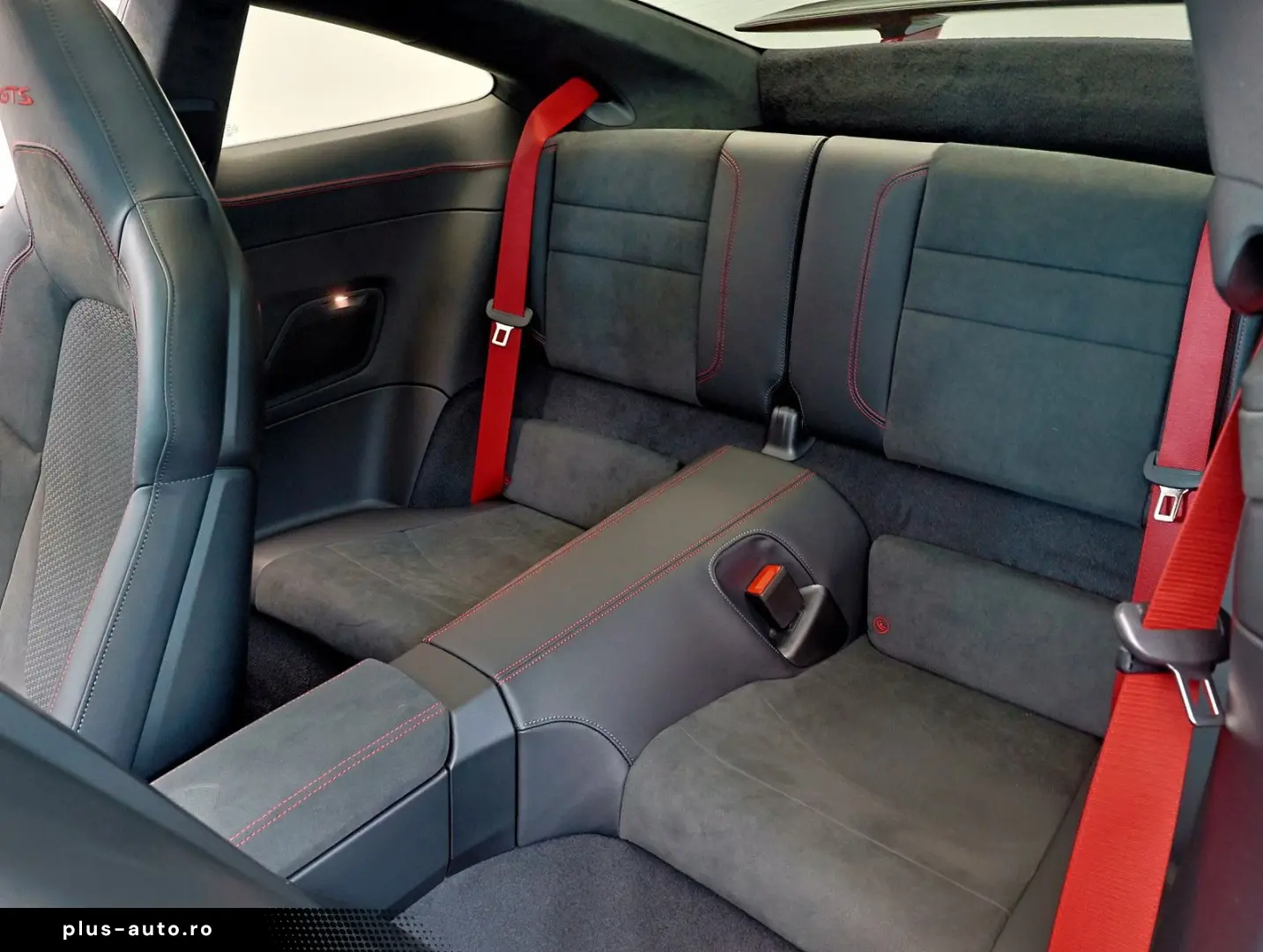 PORSCHE 911 Carrera 4 GTS T-Hybrid