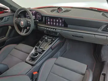 PORSCHE 911 Carrera 4 GTS T-Hybrid