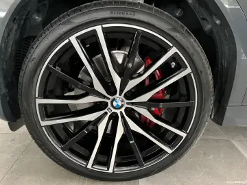 BMW X6 xDrive 30d M SPORT PRO LED AHK PANO-DA H&K