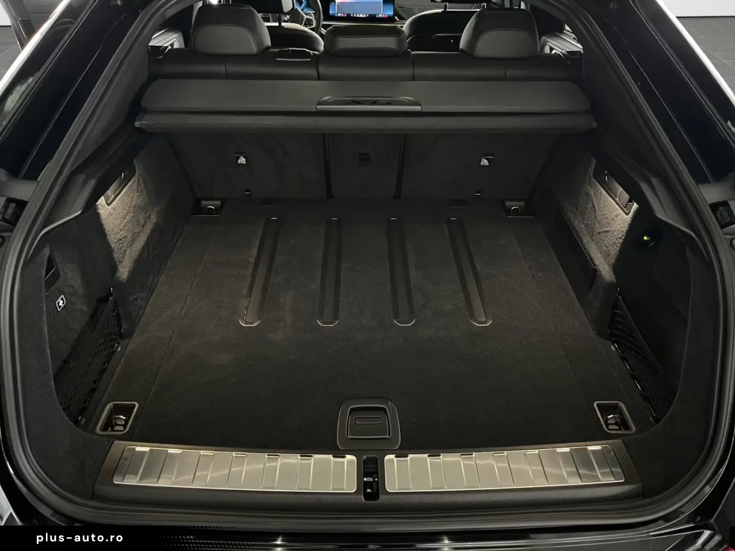 BMW X6 xDrive 40d M SPORT PRO LED AHK PANO-DA H&K