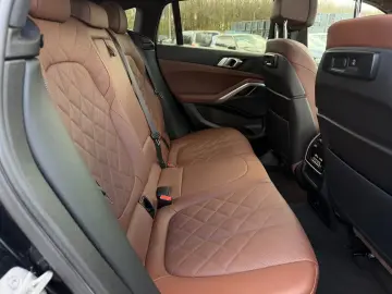 BMW X6 40d M Sport xDrive Panorama roof ACC