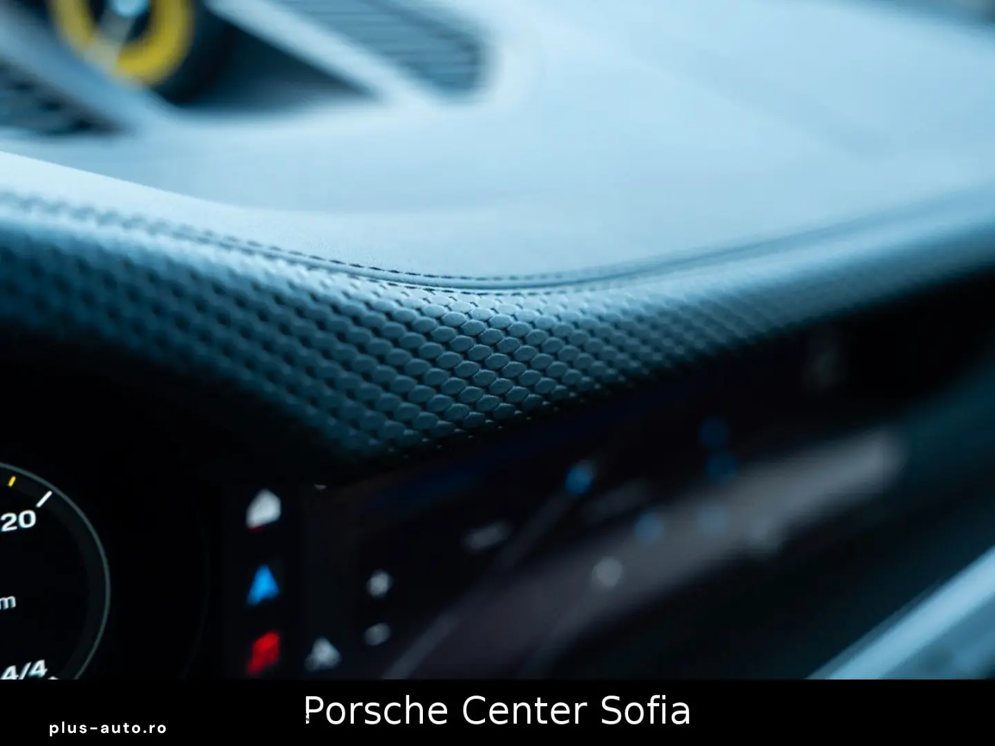 PORSCHE 911 GT3 Touring Paket