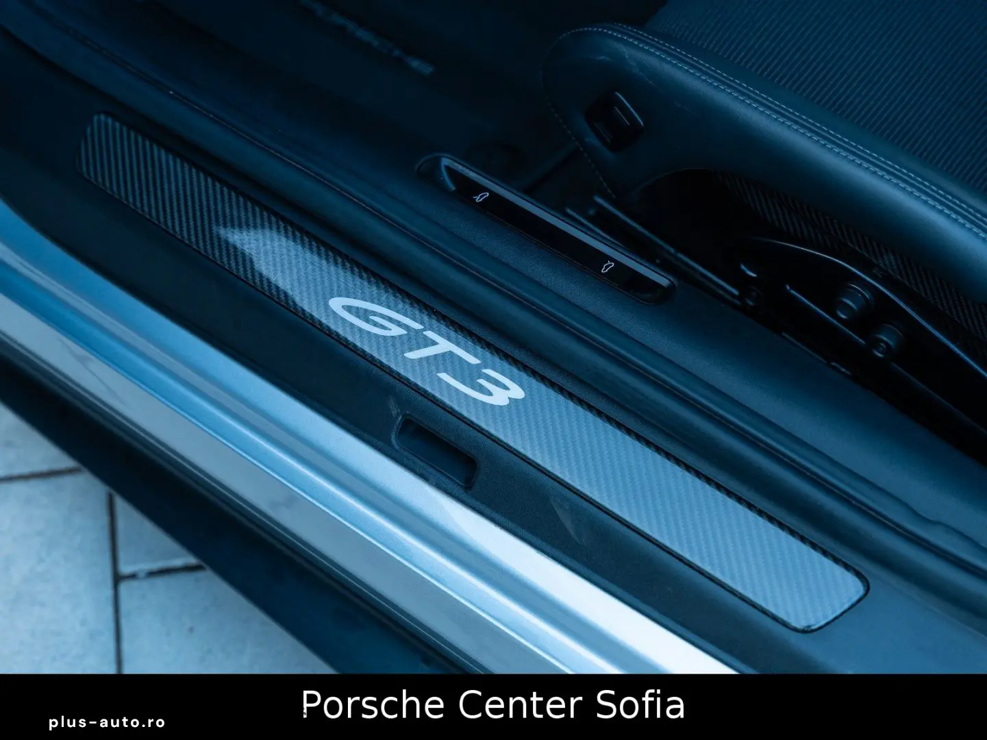 PORSCHE 911 GT3 Touring Paket