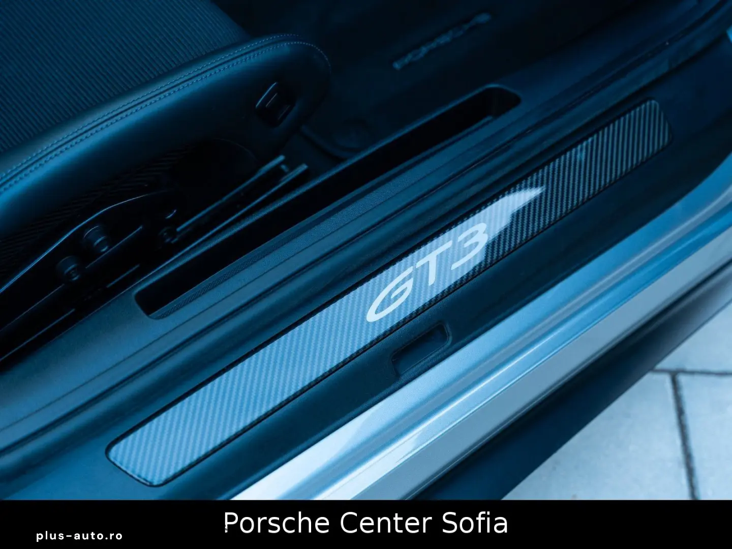 PORSCHE 911 GT3 Touring Paket