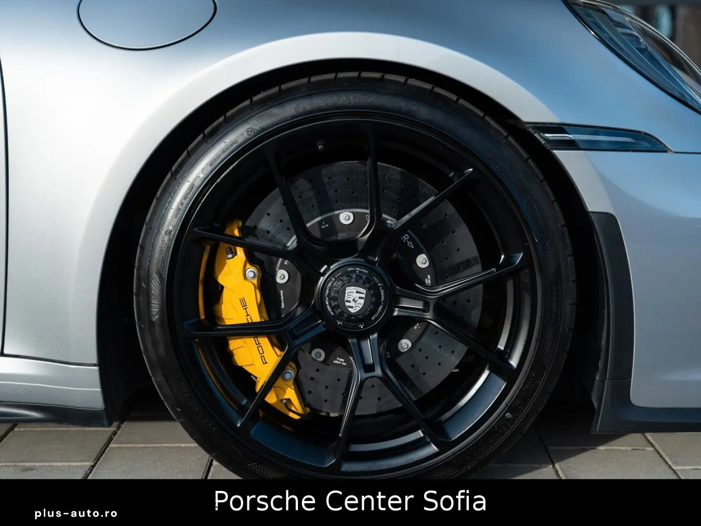 PORSCHE 911 GT3 Touring Paket