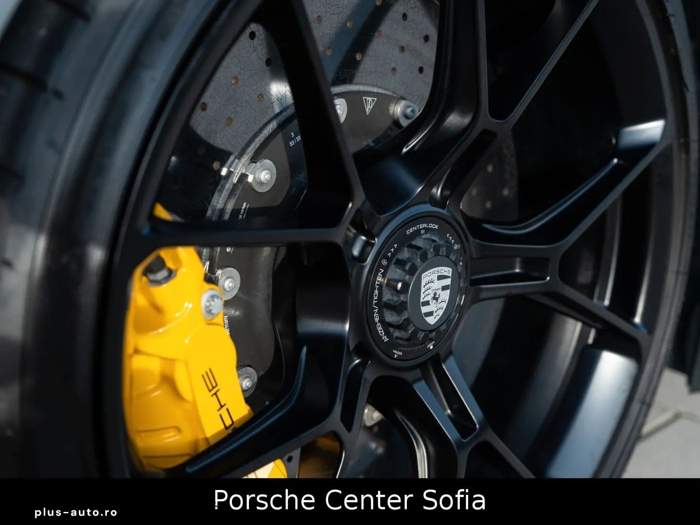 PORSCHE 911 GT3 Touring Paket