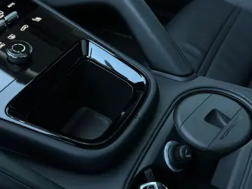 PORSCHE Cayenne E-Hybrid Coupé