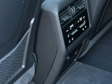 PORSCHE Cayenne E-Hybrid Coupé