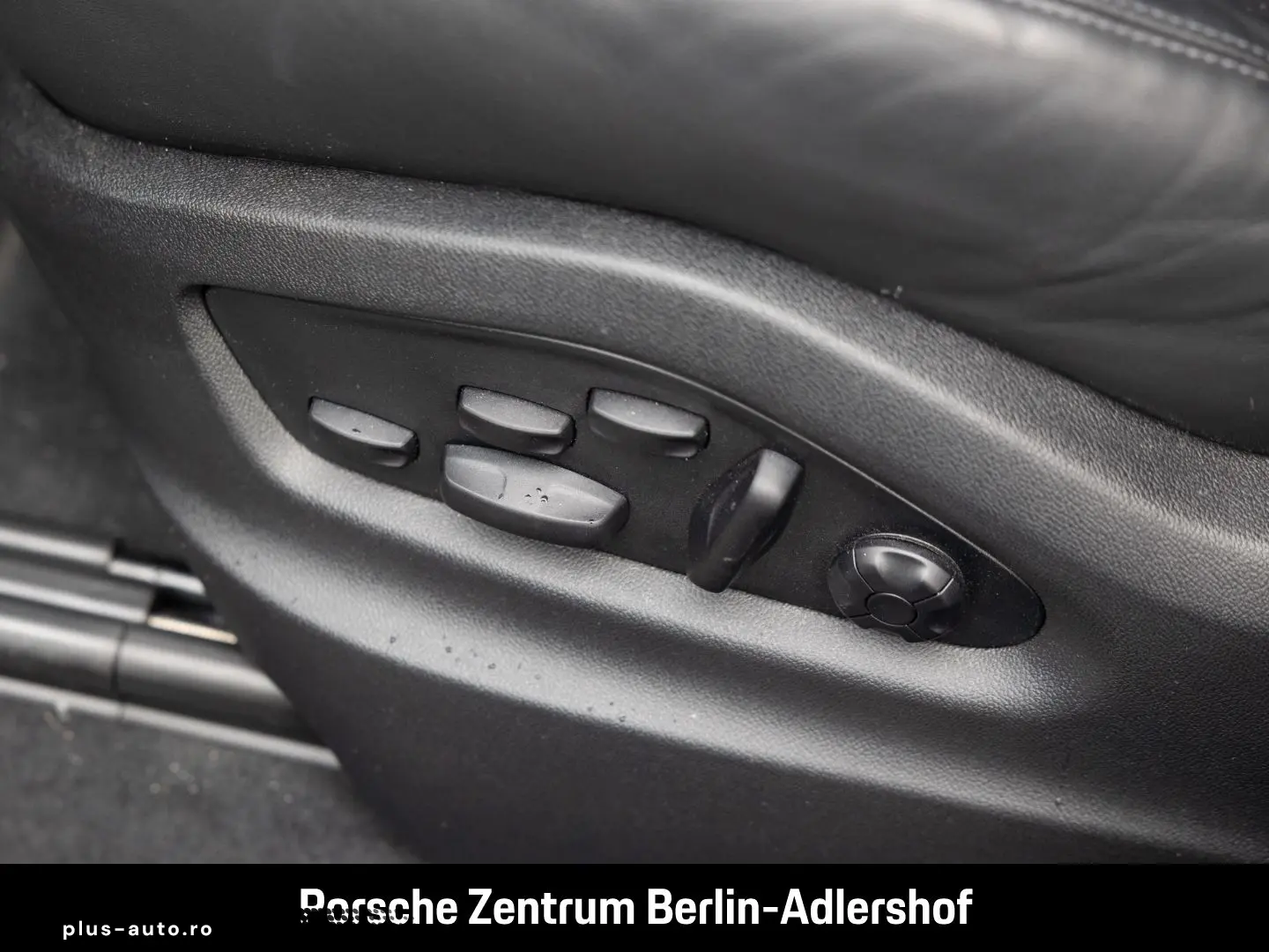 PORSCHE Cayenne E-Hybrid Coupe