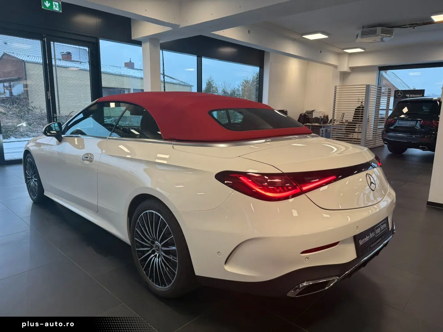 MERCEDES-BENZ CLE 200 Cabriolet AMG ADVANCED  WINTERP MEMORY
