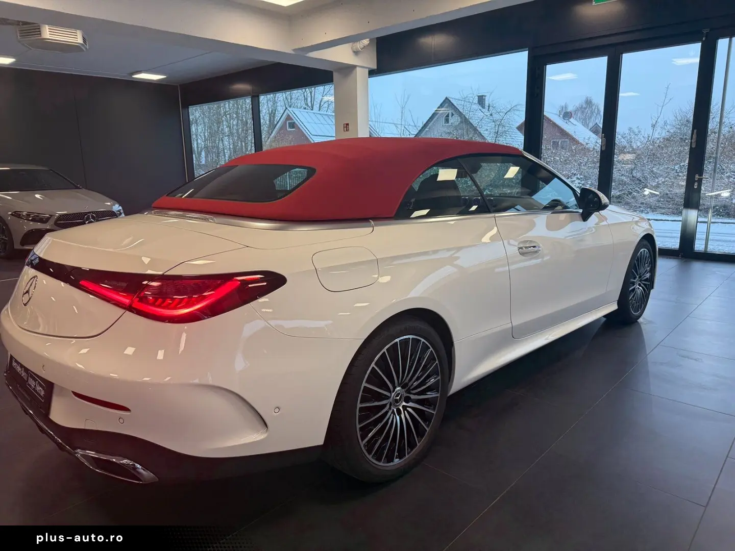 MERCEDES-BENZ CLE 200 Cabriolet AMG ADVANCED  WINTERP MEMORY