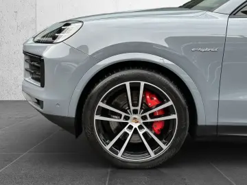 PORSCHE Cayenne S E-Hybrid Coupé