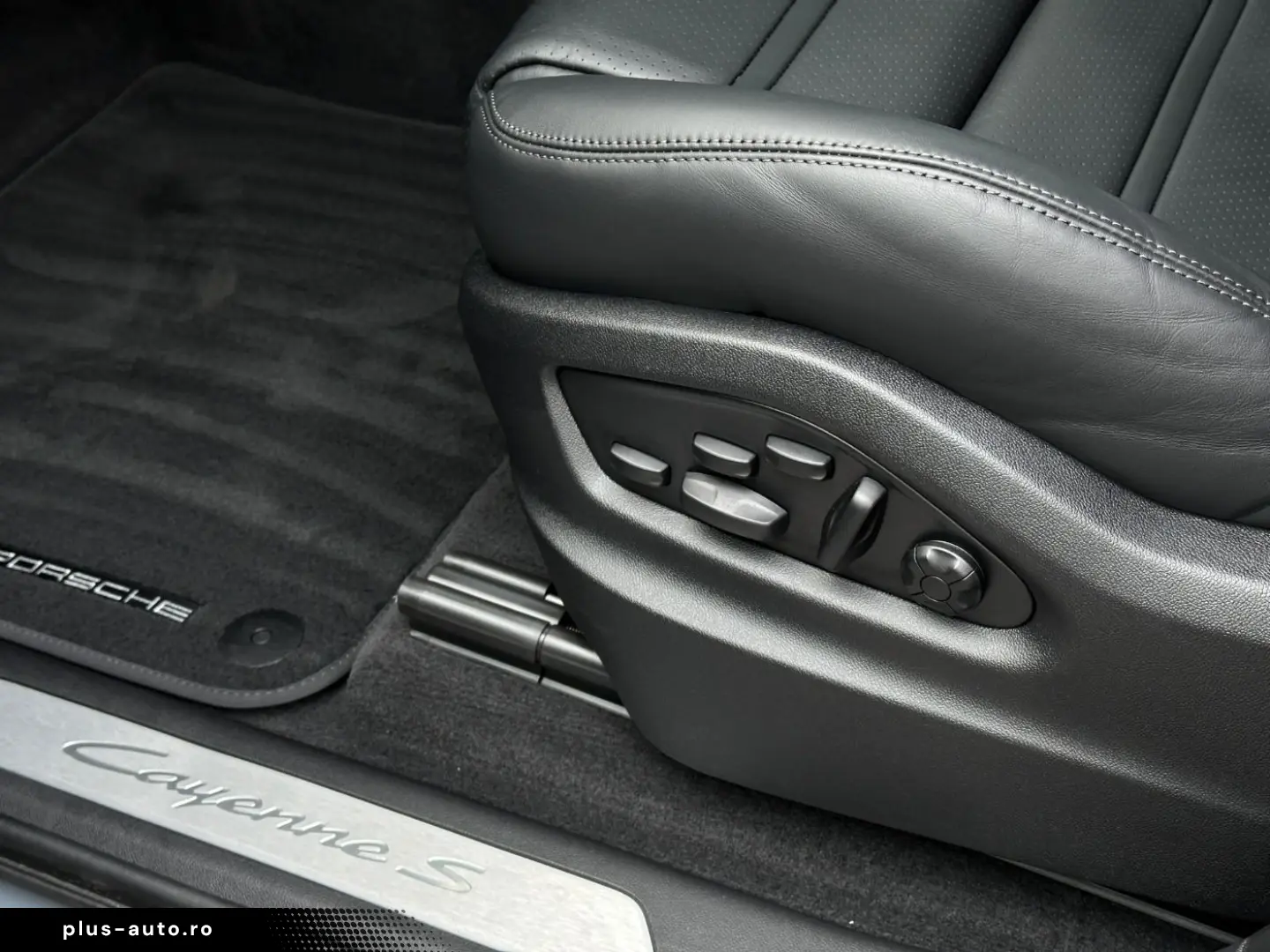 PORSCHE Cayenne S E-Hybrid Coupé