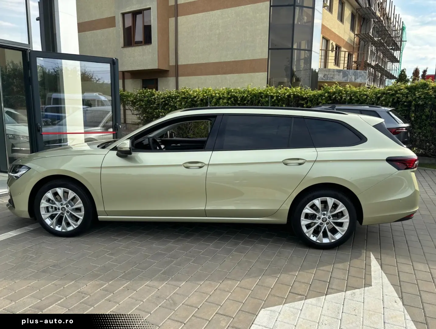 Skoda Superb 2.0 TDI DSG 4X4 Selection 193 CP