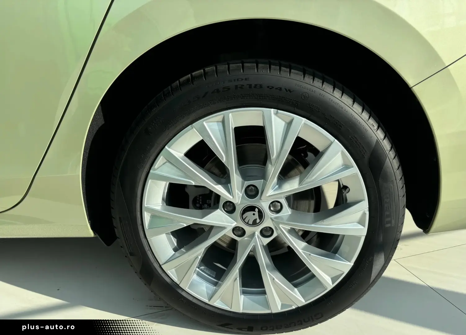 Skoda Superb 2.0 TDI DSG 4X4 Selection 193 CP