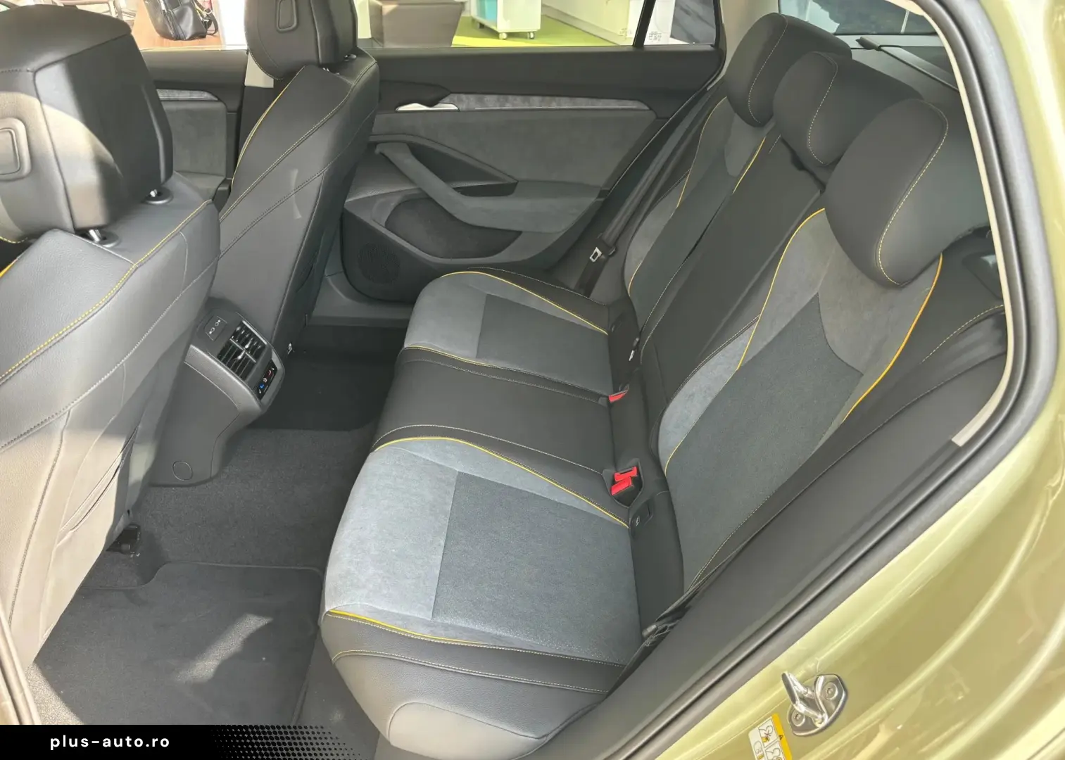 Skoda Superb 2.0 TDI DSG 4X4 Selection 193 CP