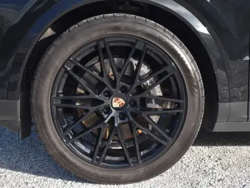 PORSCHE CAYENNE Coupé Hybride