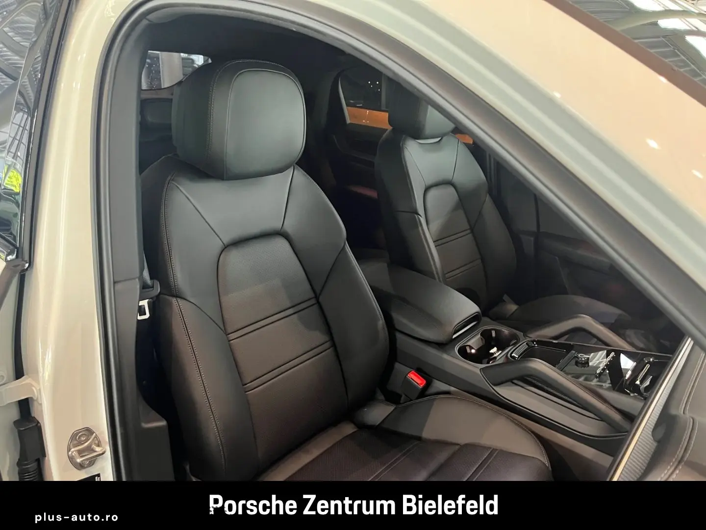 PORSCHE Cayenne E-Hybrid Coupe