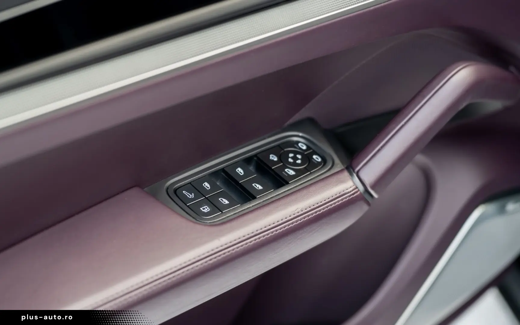 PORSCHE Cayenne Coupe E-Hybrid