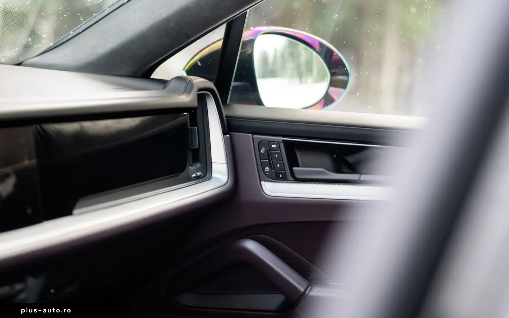 PORSCHE Cayenne Coupe E-Hybrid