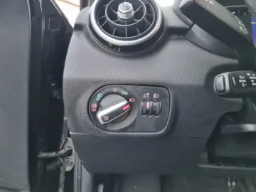 S tronic Automat 122cp Car Vertical curat