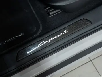 PORSCHE Cayenne S E-Hybrid Coupé