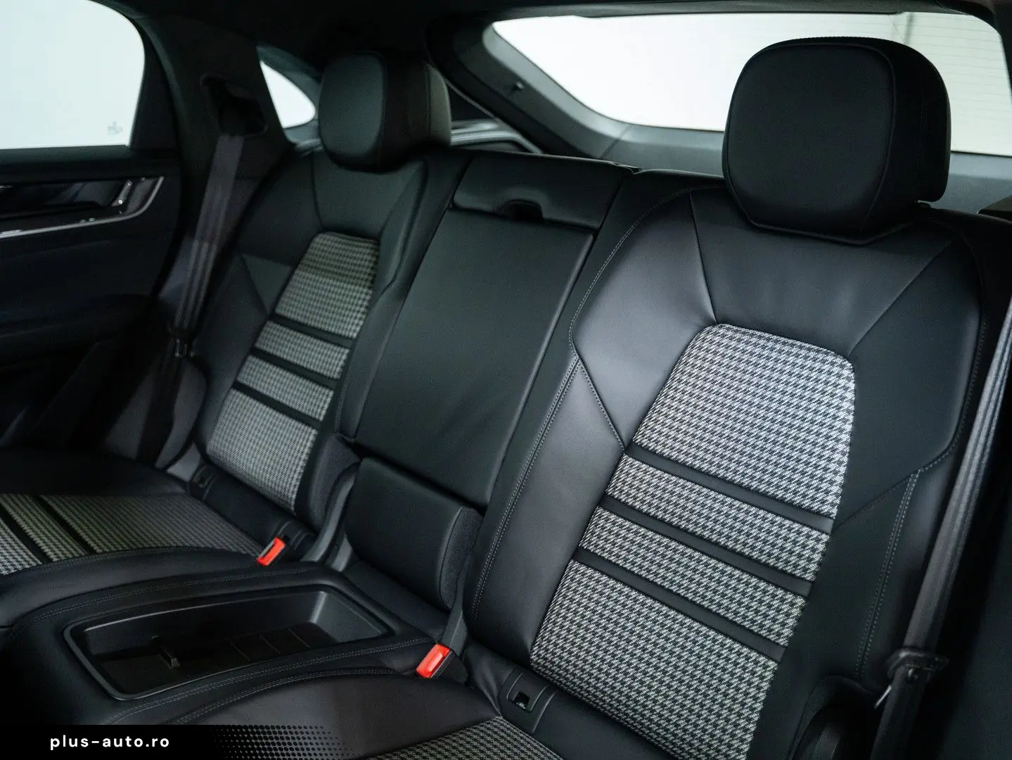 PORSCHE Cayenne S E-Hybrid Coupé