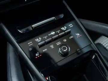 PORSCHE Cayenne S E-Hybrid Coupé