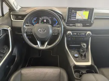 TOYOTA RAV4 2.5l Hybrid Lounge 4x4 AUT
