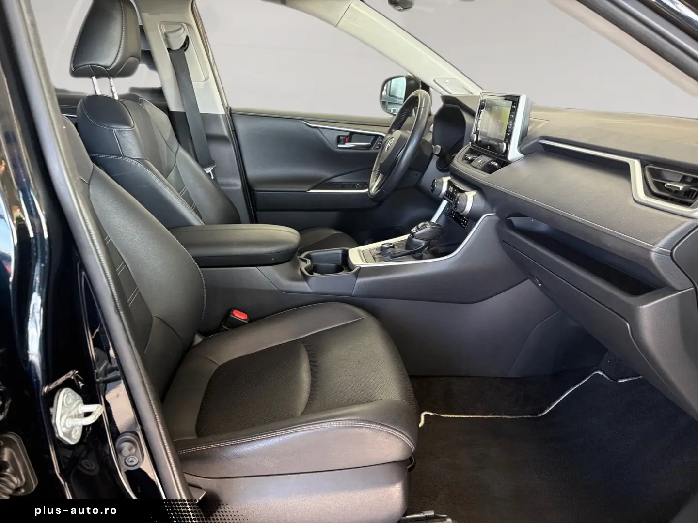 TOYOTA RAV4 2.5l Hybrid Lounge 4x4 AUT