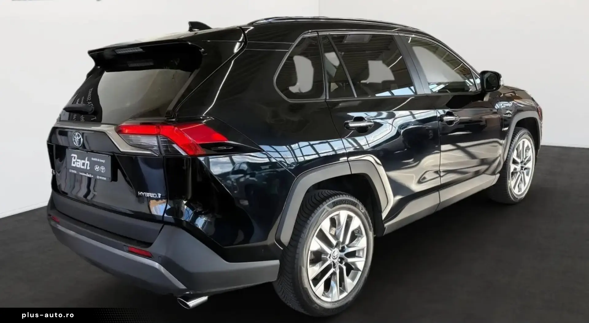 TOYOTA RAV4 2.5l Hybrid Lounge 4x4 AUT