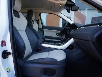 Land-Rover Range-Rover-Evoque