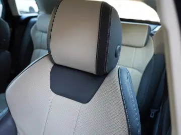 Land-Rover Range-Rover-Evoque