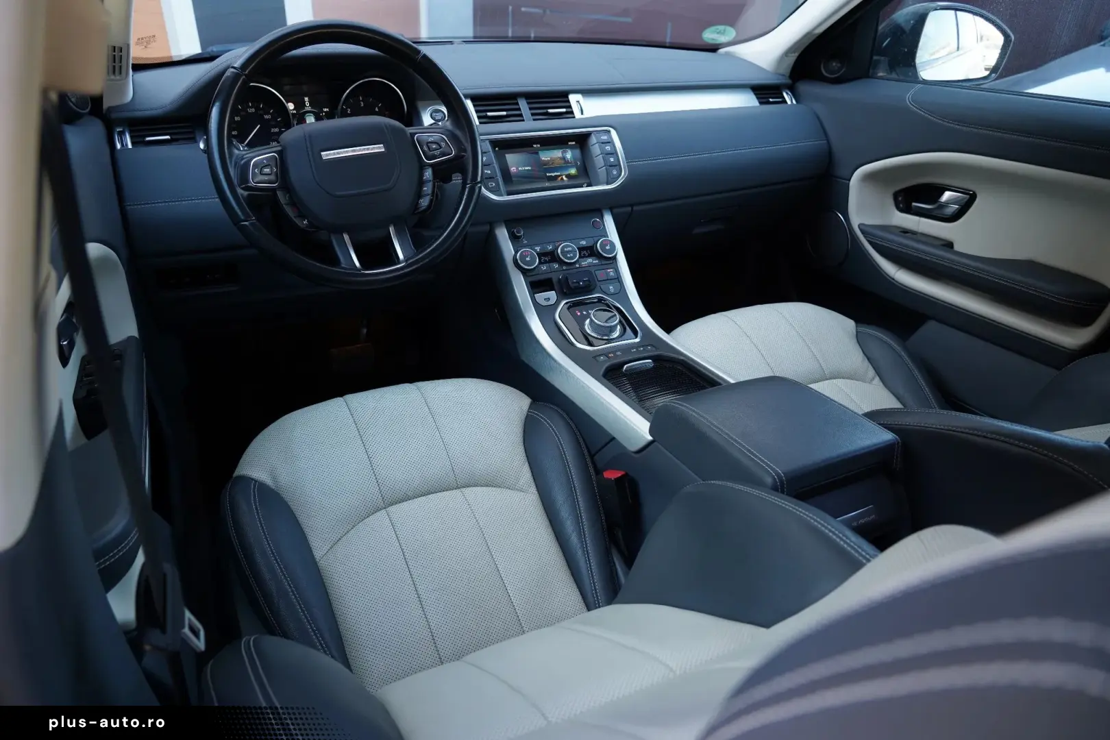 Land-Rover Range-Rover-Evoque