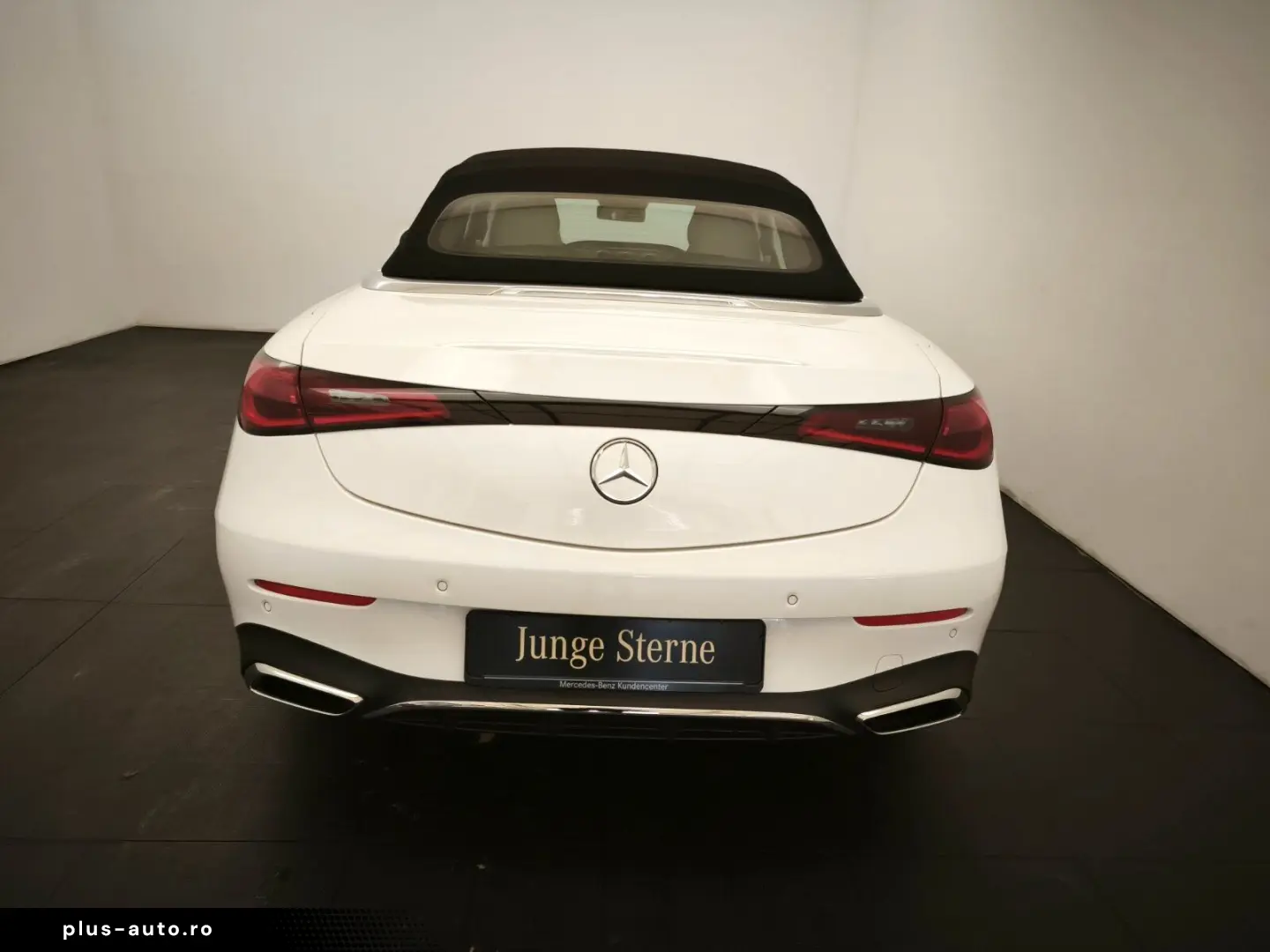 MERCEDES-BENZ CLE 200 Cabrio AMG Adv  AHK Memory 360  19