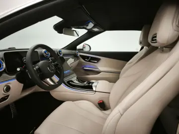 MERCEDES-BENZ CLE 200 Cabrio AMG Adv  AHK Memory 360  19