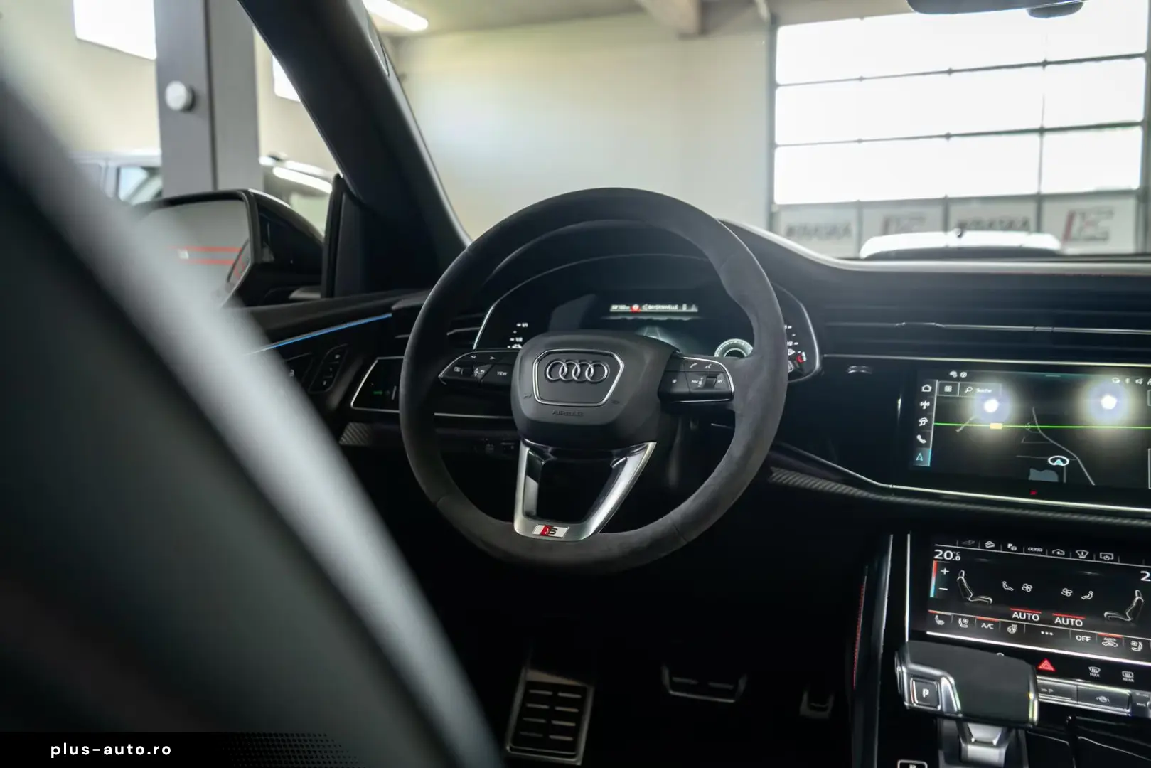 Audi Q8 60 TFSI e quattro S-line