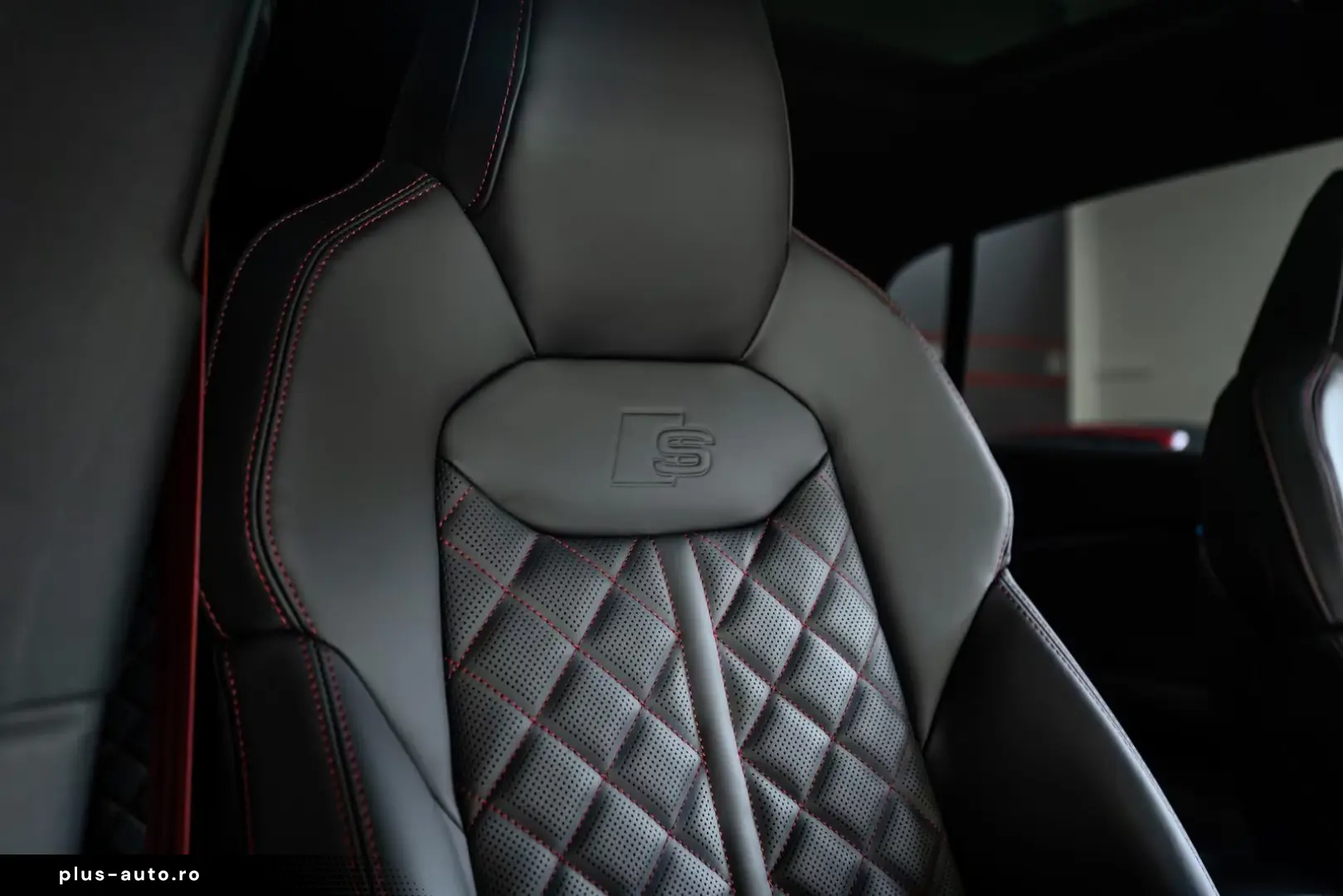 Audi Q8 60 TFSI e quattro S-line