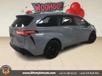 TOYOTA Sienna AWD XSE 7-Passenger -2025