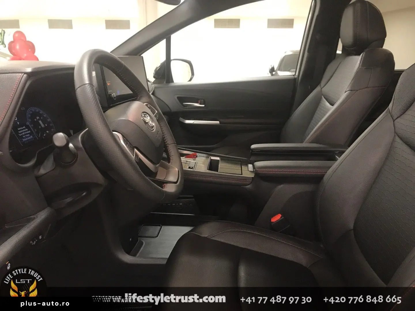 TOYOTA Sienna AWD XSE 7-Passenger -2025
